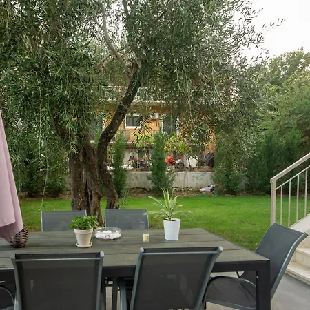 Σπίτι διακοπών Oasis 2 *