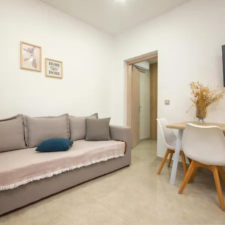 Oasis 2 Ypsos